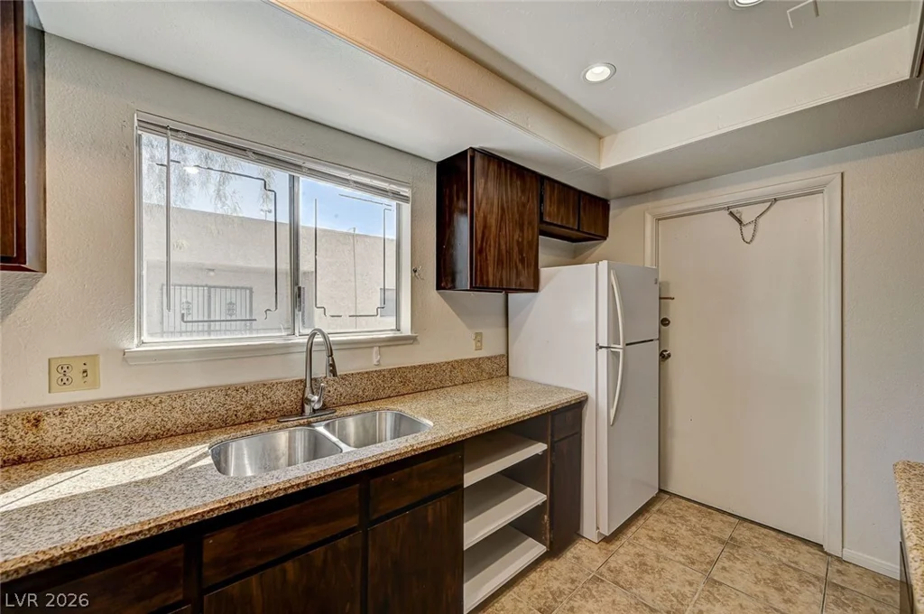 3263 Savalli, Las Vegas, NV 89102