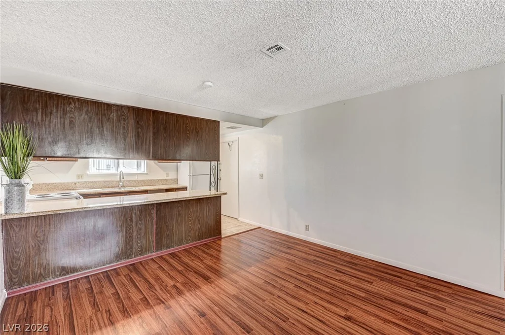 3263 Savalli, Las Vegas, NV 89102