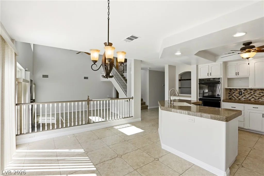 3692 River Canyon, Las Vegas, NV 89129