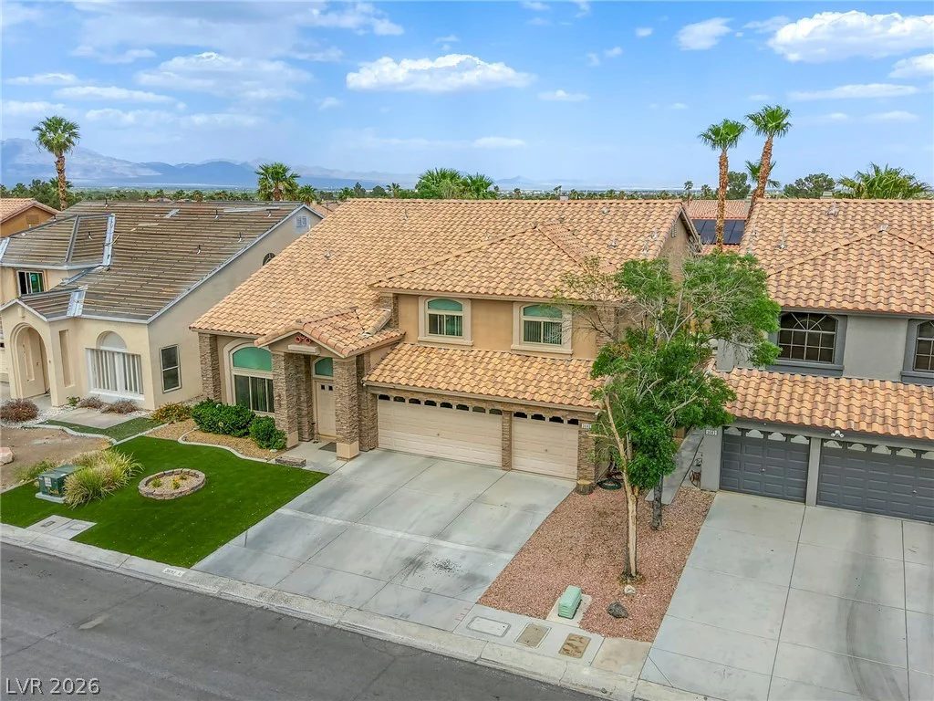 3692 River Canyon, Las Vegas, NV 89129