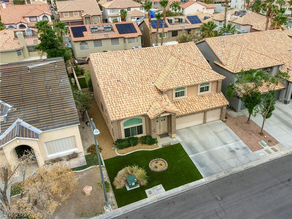 3692 River Canyon, Las Vegas, NV 89129