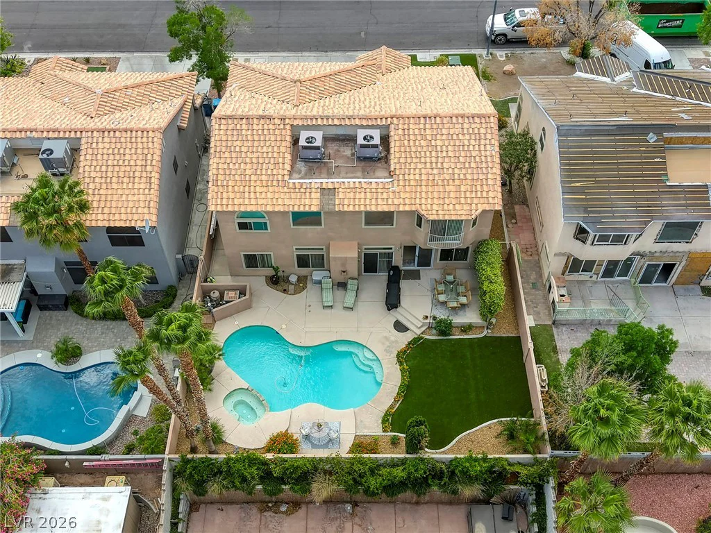3692 River Canyon, Las Vegas, NV 89129