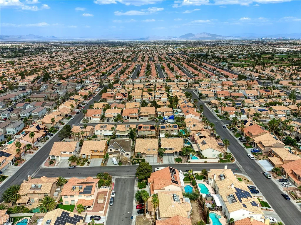 3692 River Canyon, Las Vegas, NV 89129