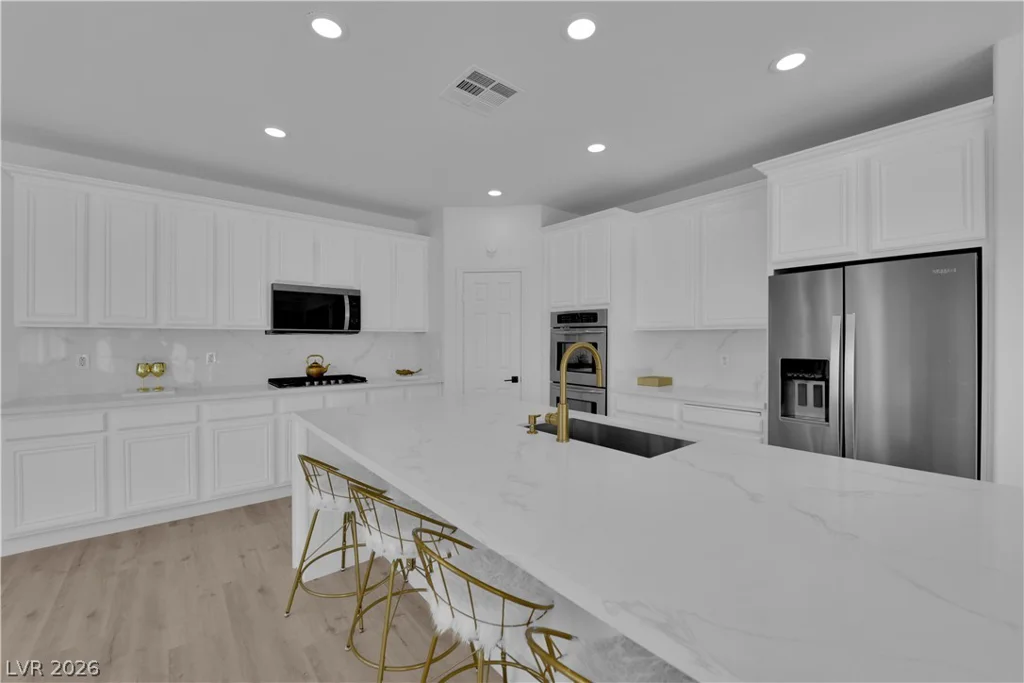 7511 Shadow Estates, Las Vegas, NV 89113