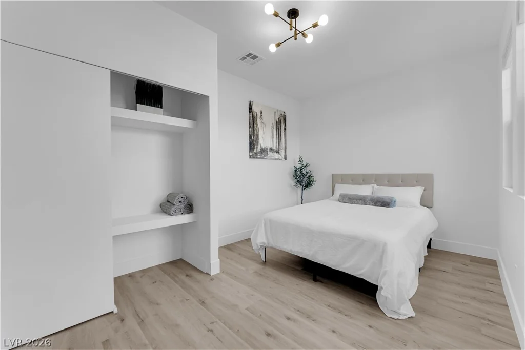 7511 Shadow Estates, Las Vegas, NV 89113