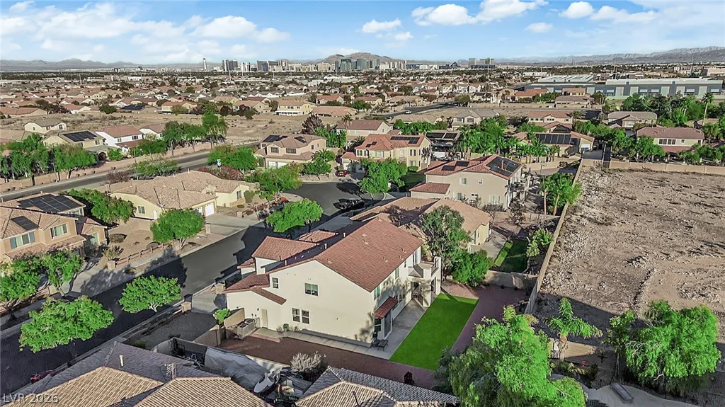 7511 Shadow Estates, Las Vegas, NV 89113