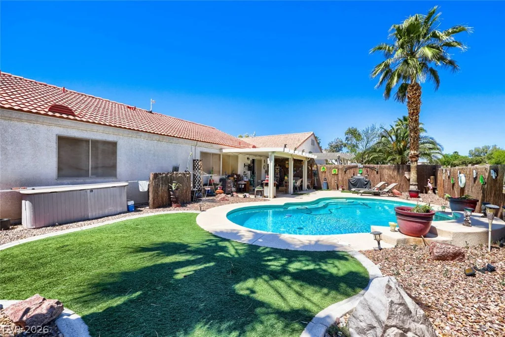 5848 Creekside Sands, North Las Vegas, NV 89031