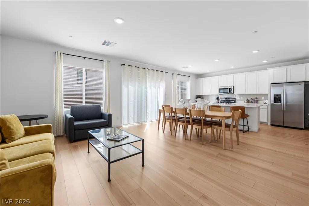 424 Isla Enclave, Henderson, NV 89011
