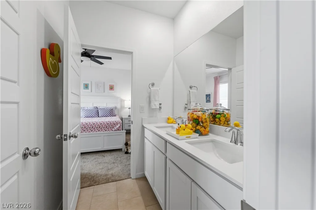 424 Isla Enclave, Henderson, NV 89011