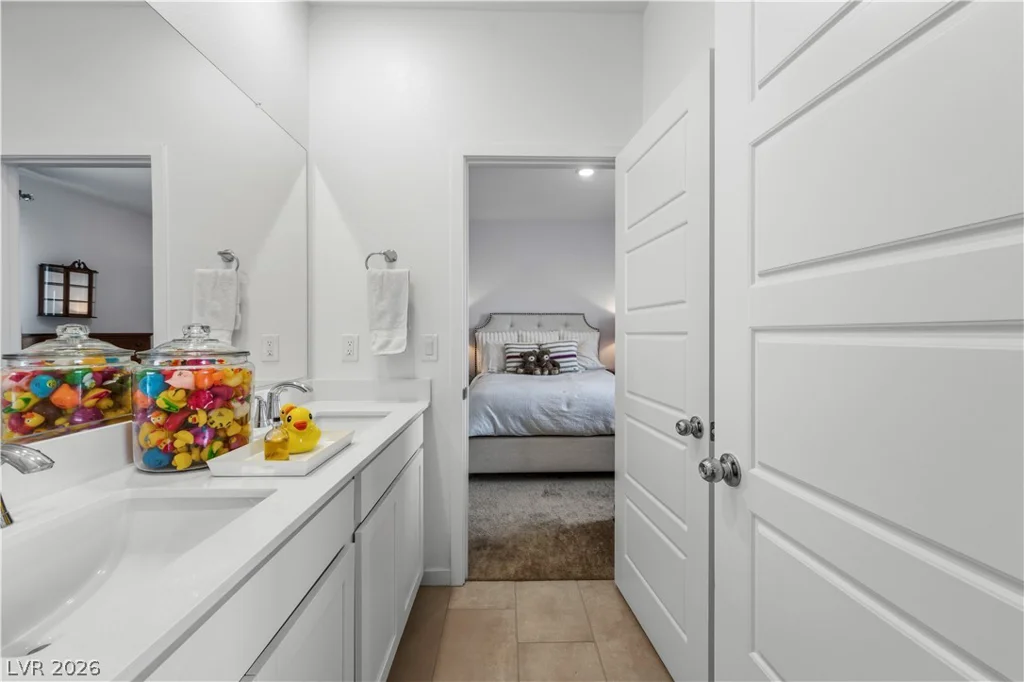 424 Isla Enclave, Henderson, NV 89011