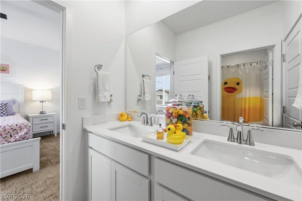 424 Isla Enclave, Henderson, NV 89011