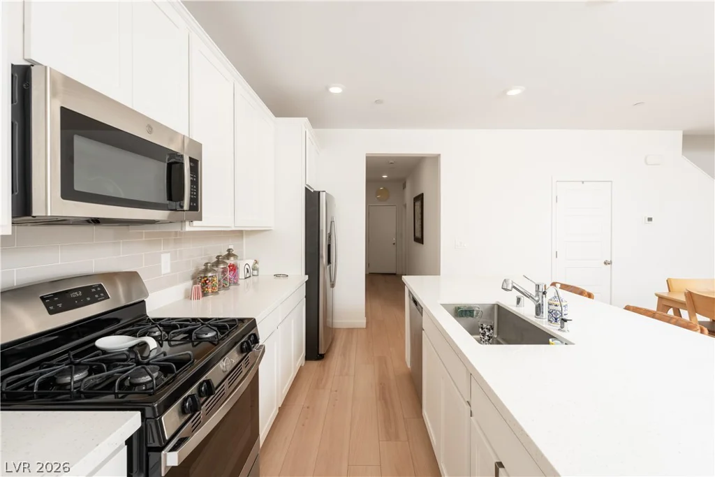 424 Isla Enclave, Henderson, NV 89011