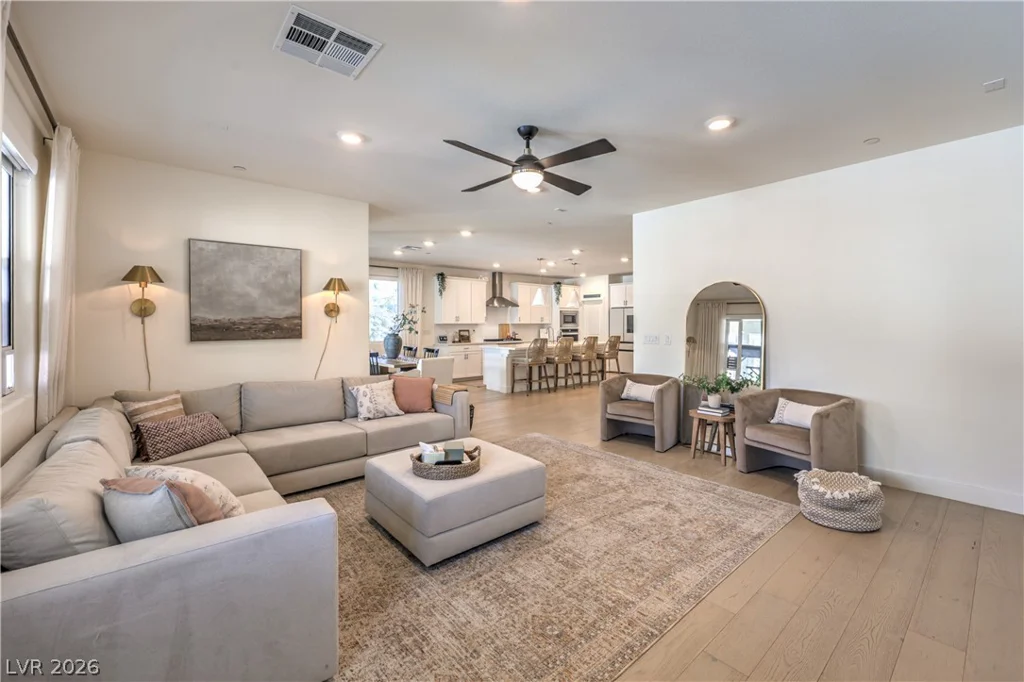 5401 Grapetree, Las Vegas, NV 89149