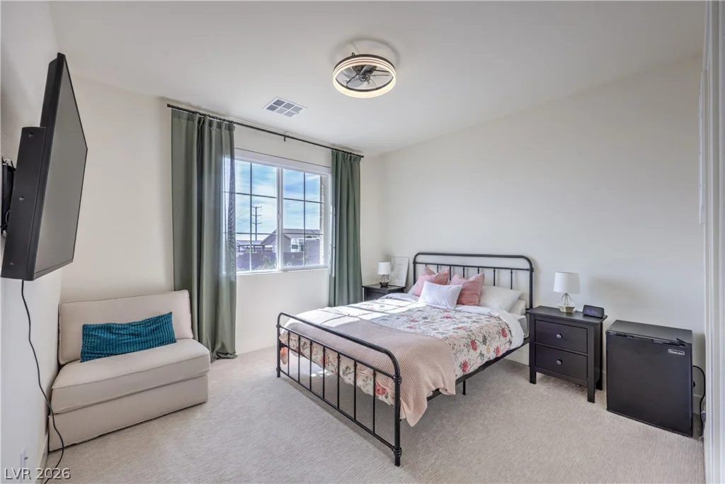 5401 Grapetree, Las Vegas, NV 89149