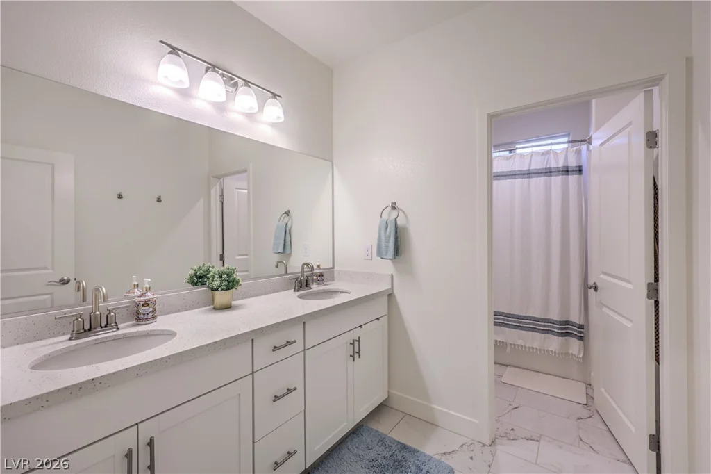 5401 Grapetree, Las Vegas, NV 89149