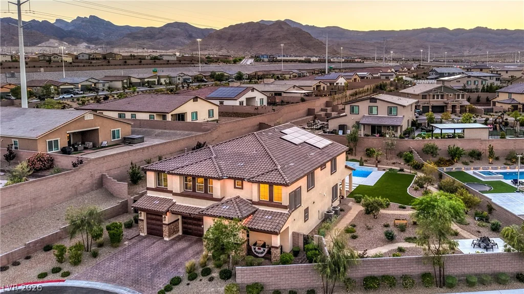 5401 Grapetree, Las Vegas, NV 89149