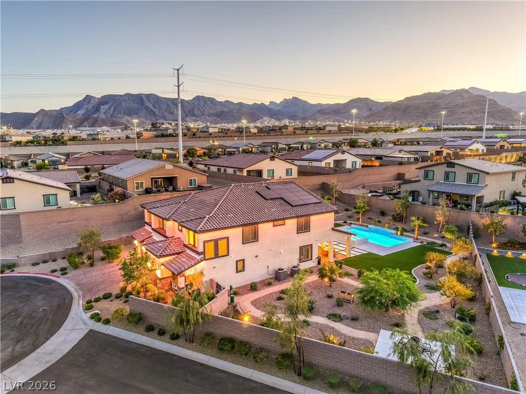 5401 Grapetree, Las Vegas, NV 89149