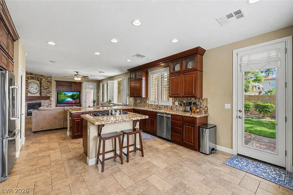 12240 Montura Rosa, Las Vegas, NV 89138