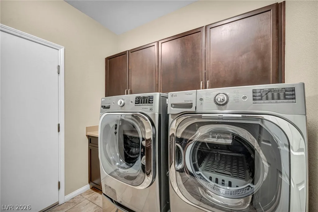 6928 Laurel Falls, Las Vegas, NV 89149