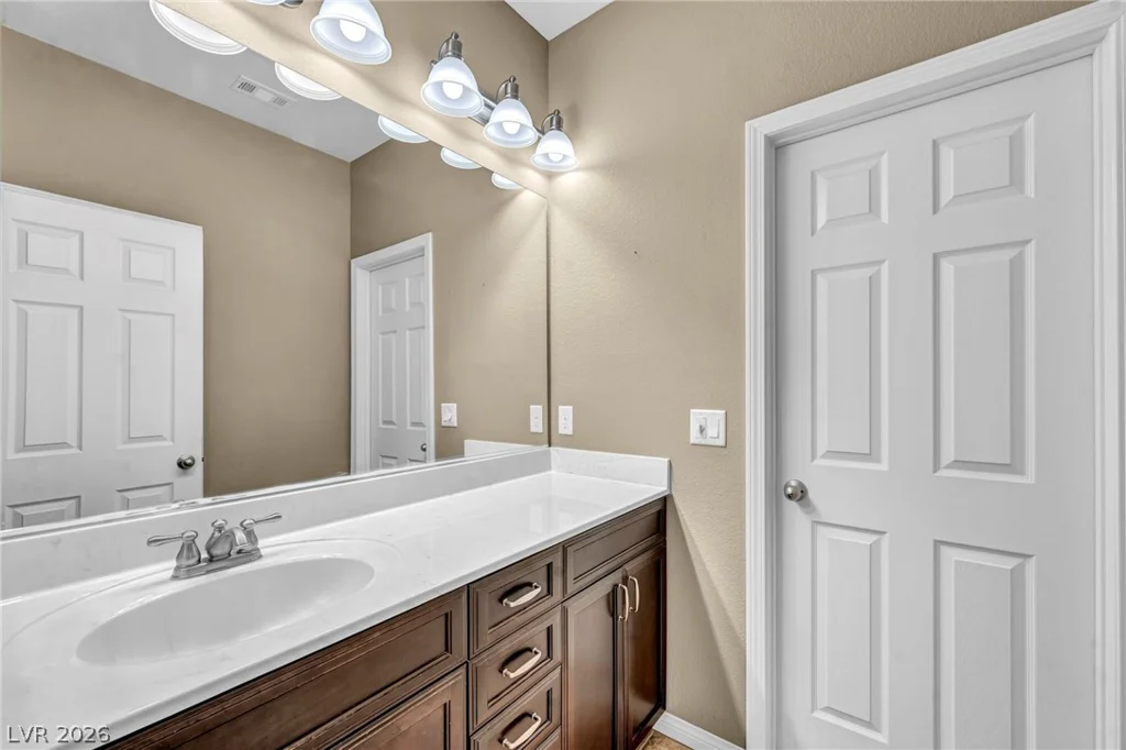 6928 Laurel Falls, Las Vegas, NV 89149