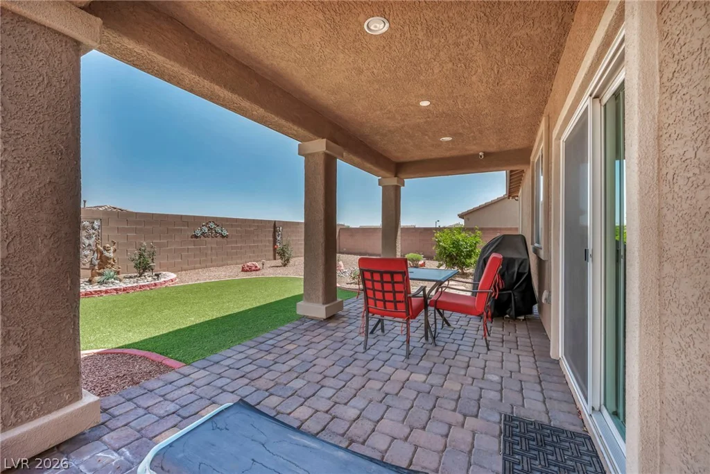 6928 Laurel Falls, Las Vegas, NV 89149