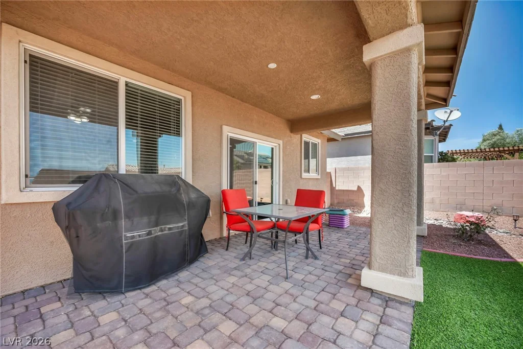 6928 Laurel Falls, Las Vegas, NV 89149