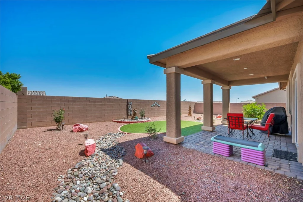 6928 Laurel Falls, Las Vegas, NV 89149