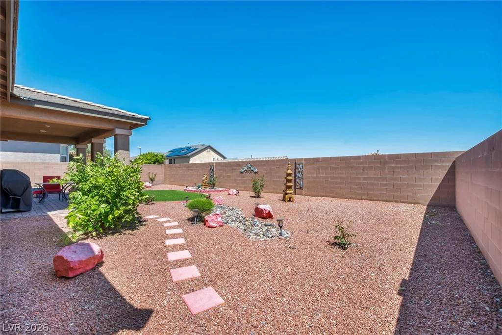 6928 Laurel Falls, Las Vegas, NV 89149