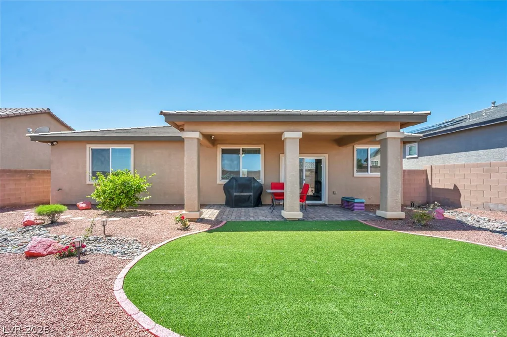 6928 Laurel Falls, Las Vegas, NV 89149