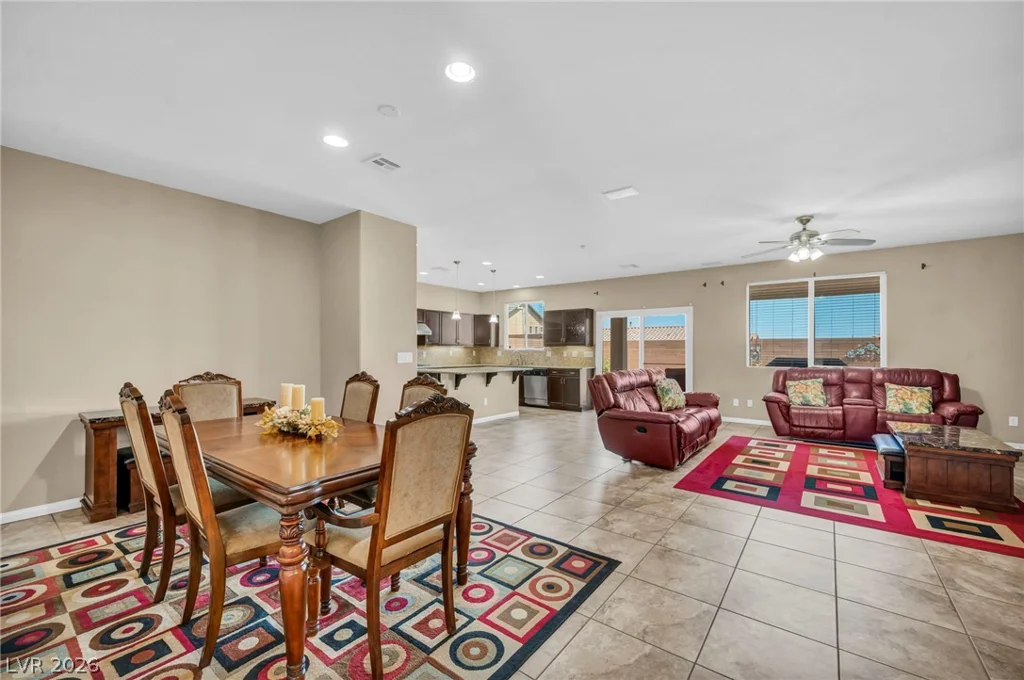 6928 Laurel Falls, Las Vegas, NV 89149