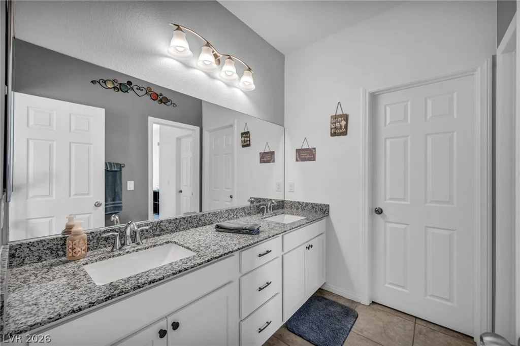 8049 Tank Loop, Las Vegas, NV 89166