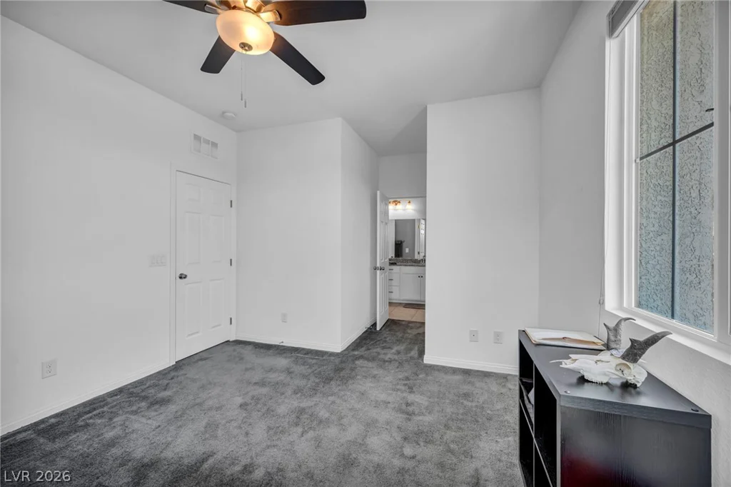 8049 Tank Loop, Las Vegas, NV 89166