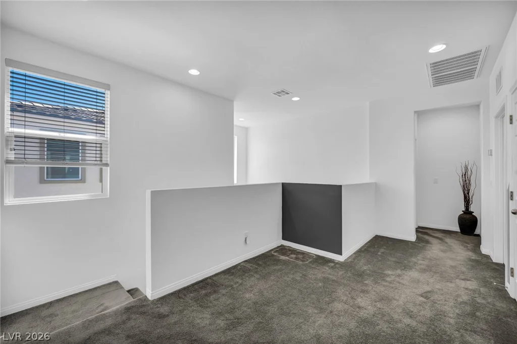 8049 Tank Loop, Las Vegas, NV 89166