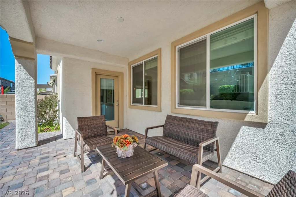 8049 Tank Loop, Las Vegas, NV 89166