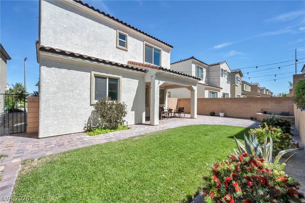 8049 Tank Loop, Las Vegas, NV 89166