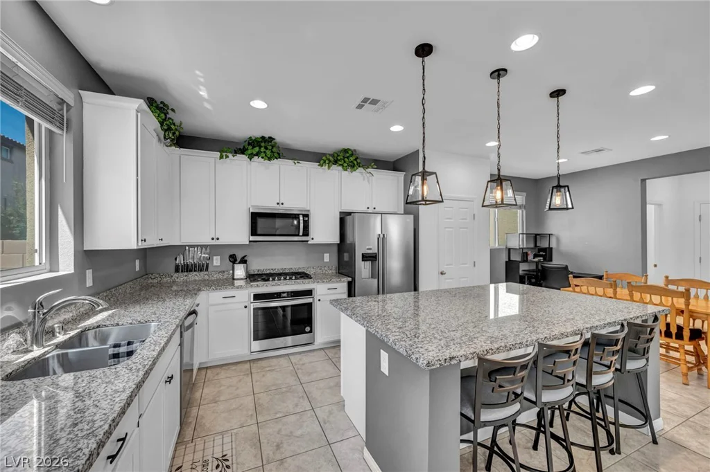 8049 Tank Loop, Las Vegas, NV 89166