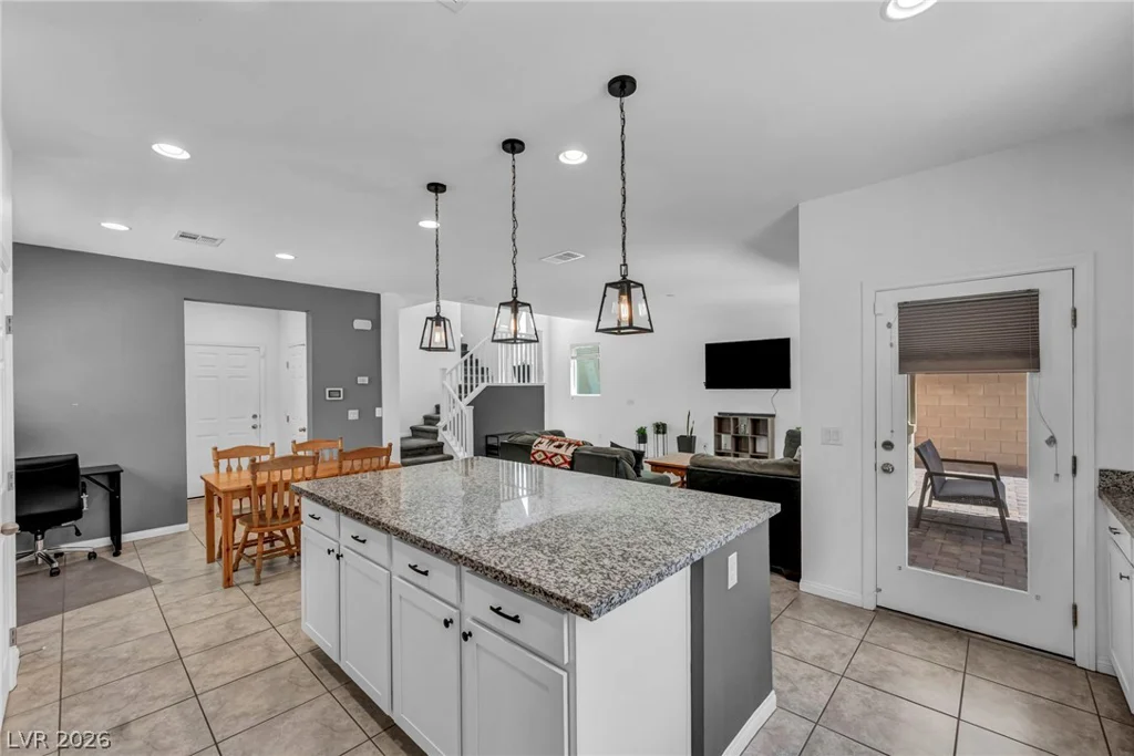8049 Tank Loop, Las Vegas, NV 89166