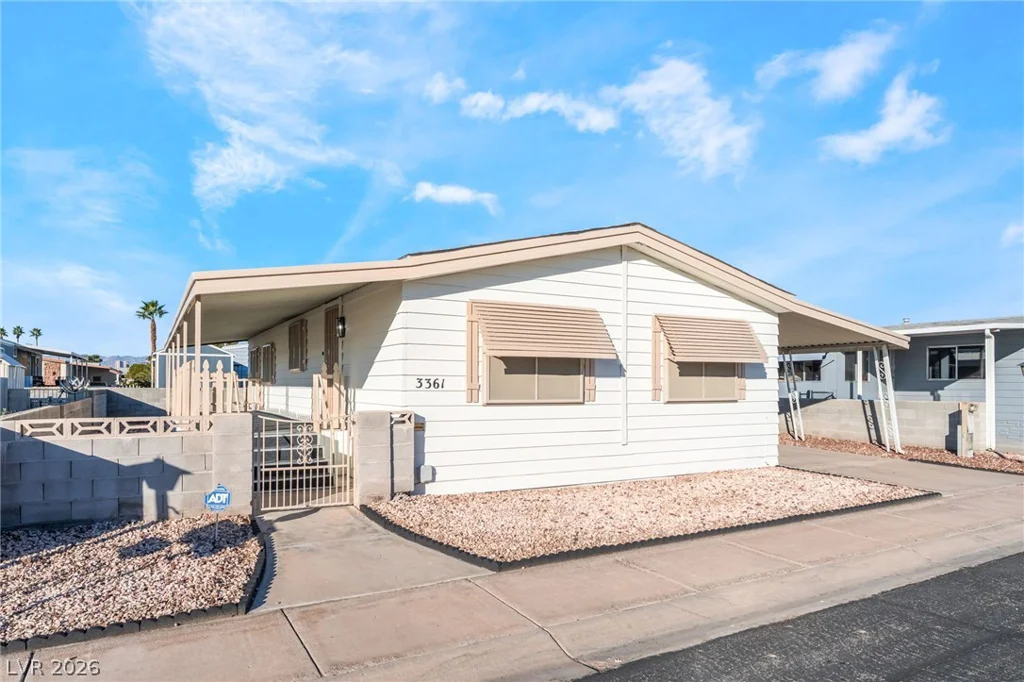 3361 Gulf Shores, Las Vegas, NV 89122