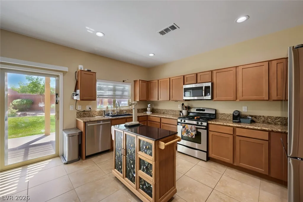 10641 Axis Mountain, Las Vegas, NV 89166