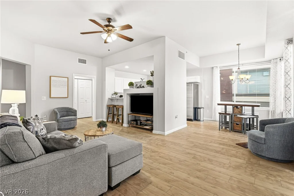 43 Agate, Las Vegas, NV 89123