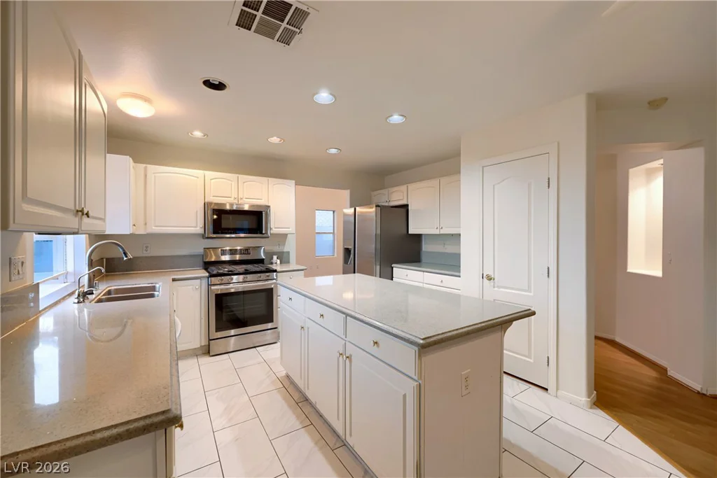 6633 Lucky Boy, Las Vegas, NV 89110