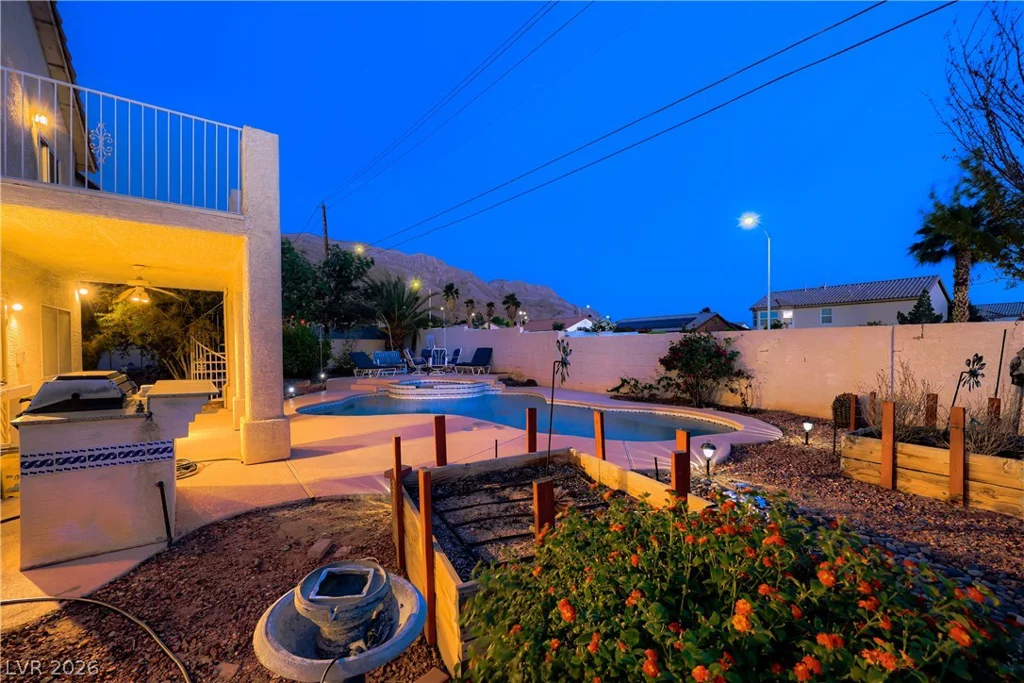 6633 Lucky Boy, Las Vegas, NV 89110