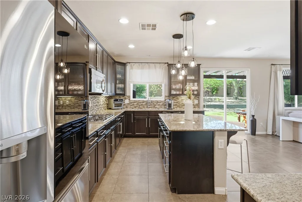 10310 Oak Terrace, Las Vegas, NV 89149