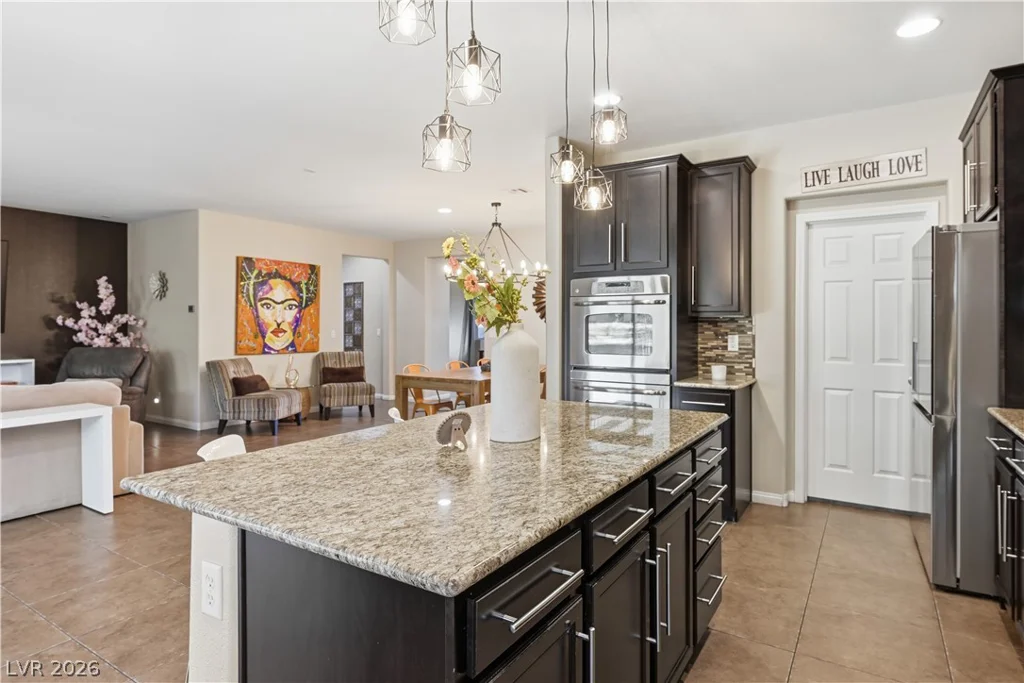 10310 Oak Terrace, Las Vegas, NV 89149