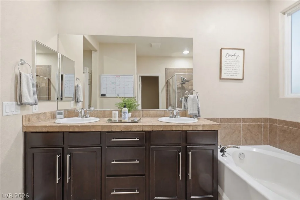 10310 Oak Terrace, Las Vegas, NV 89149