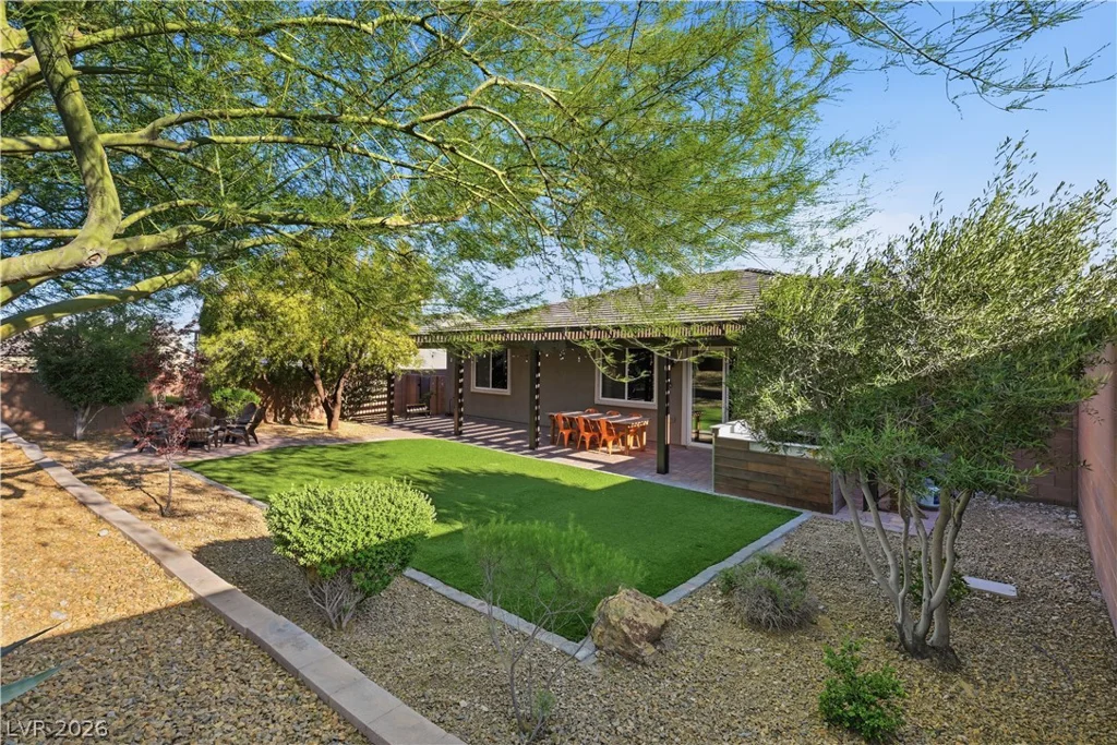 10310 Oak Terrace, Las Vegas, NV 89149