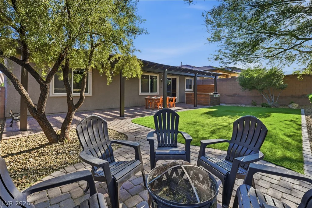 10310 Oak Terrace, Las Vegas, NV 89149