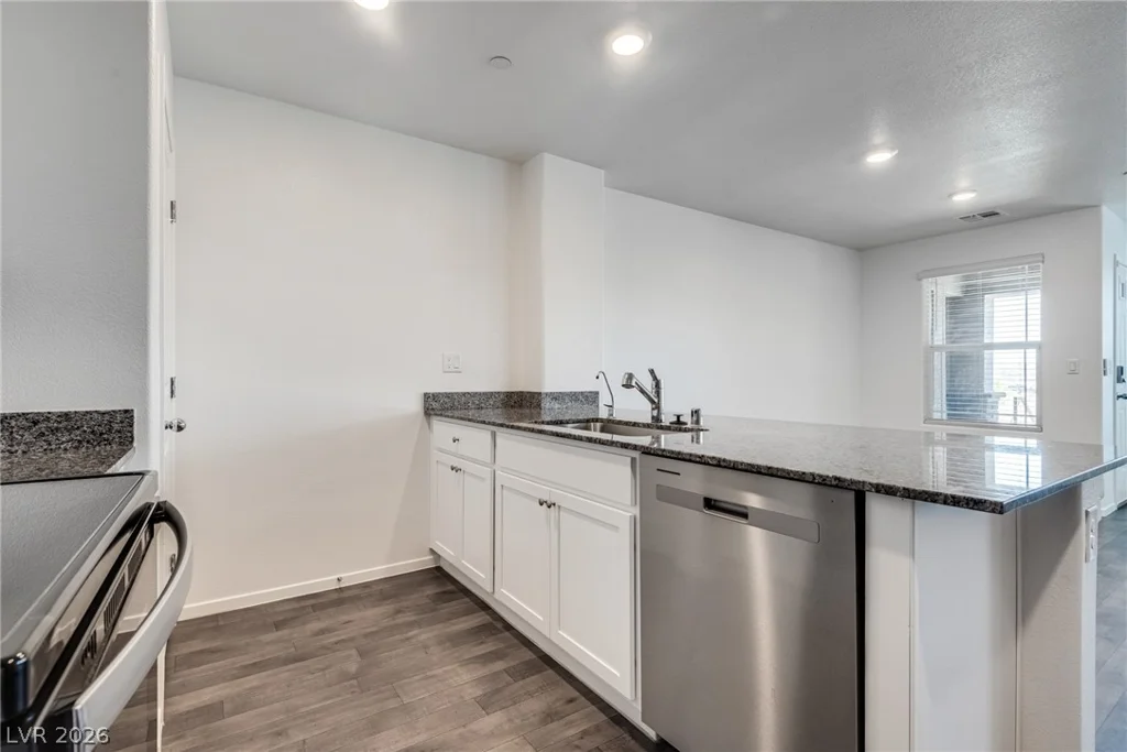 1114 Scarlet Sparrow, Henderson, NV 89011