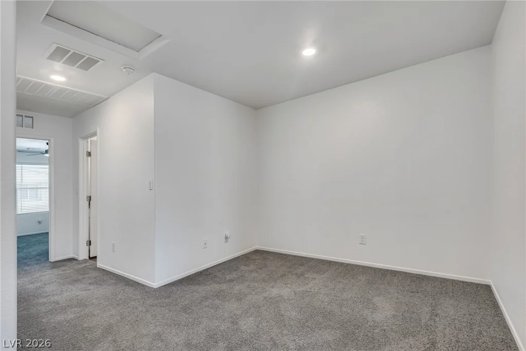 1114 Scarlet Sparrow, Henderson, NV 89011