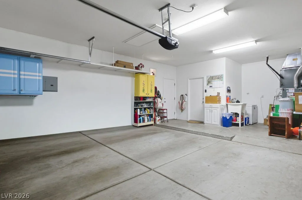 2332 Rumriver, Las Vegas, NV 89134